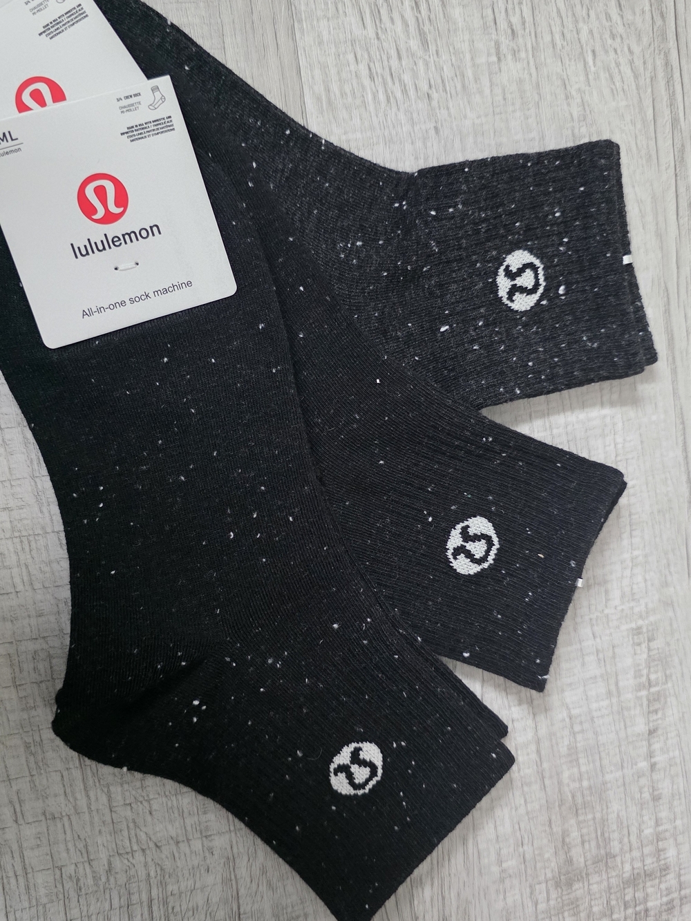 lululemon athletica Black Speckled Crew Socks - 3 Pack - Picture 3 of 3